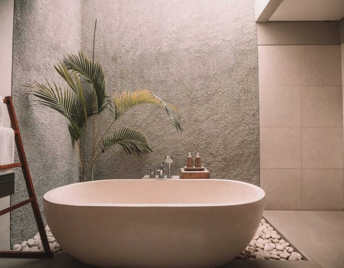 Image of a modern bathroom